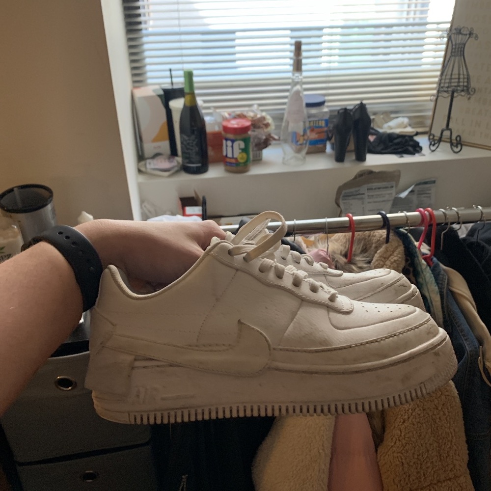 Nike Jester